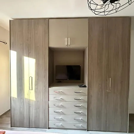 Calypso 2 Bright Modern In Paceville With Mercury View Near Restaurants And Transport Apartmán