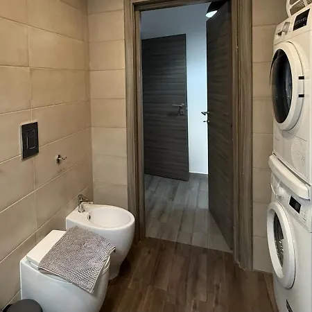 Calypso 2 Bright Modern In Paceville With Mercury View Near Restaurants And Transport Apartmán