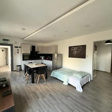 Calypso - 3br 2ba Prime Location, Mercury View * St. Julian's