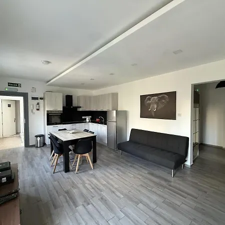 Apartamento Calypso - 3br 2ba Prime Location, Mercury View