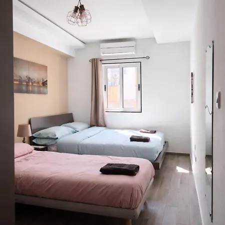 Apartment Calypso 2 Bright Modern In Paceville With Mercury View Near Restaurants And Transport Saint Julian's