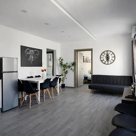 Calypso 2 Bright Modern In Paceville With Mercury View Near Restaurants And Transport