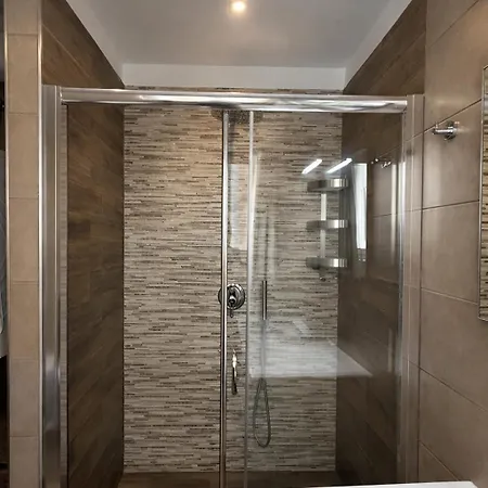 Calypso 2 Bright Modern In Paceville With Mercury View Near Restaurants And Transport Apartment Saint Julian's