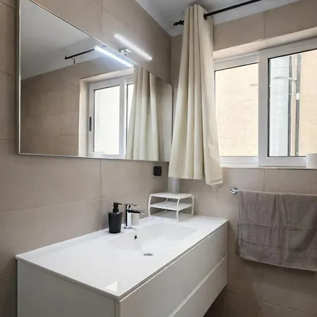 Apartment Calypso 2 Bright Modern In Paceville With Mercury View Near Restaurants And Transport *