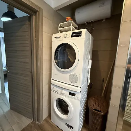 Calypso 2 Bright Modern In Paceville With Mercury View Near Restaurants And Transport Apartment *