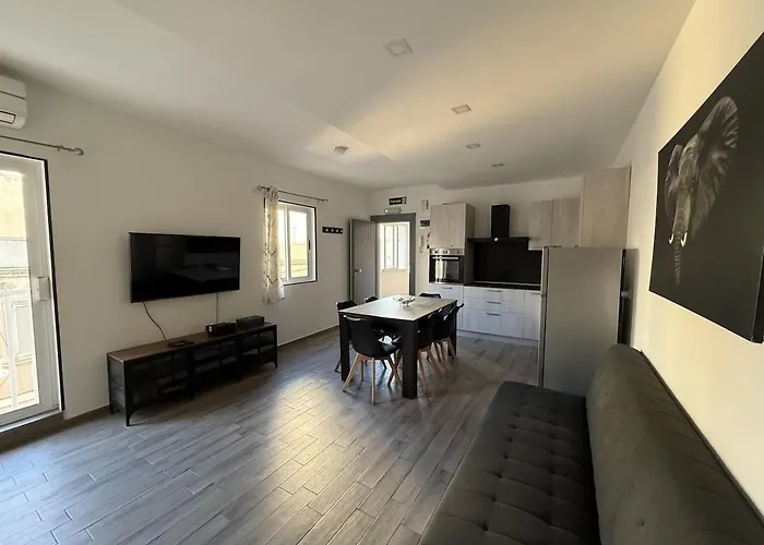 Apartamento Calypso - 3br 2ba Prime Location, Mercury View *